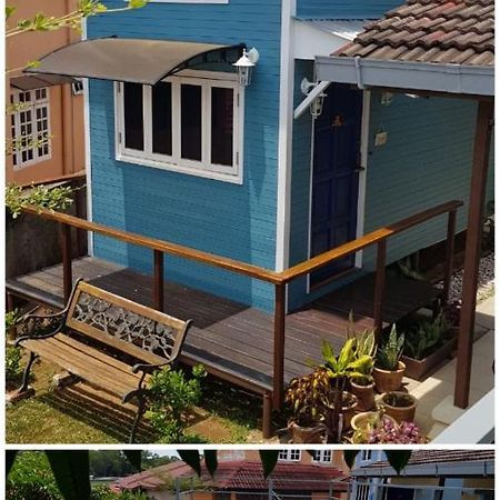 Tiny House B&B Kampong Baharu Sungai Udang Exterior photo